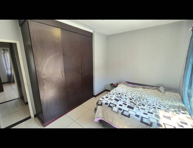 2 BEDROOM APARTMENT FOR SALE IN ERAND GARDENS